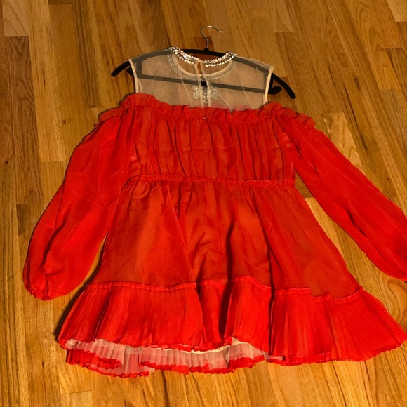 Giambattista Valli x H&M open shoulder dress - Picture 3 of 5